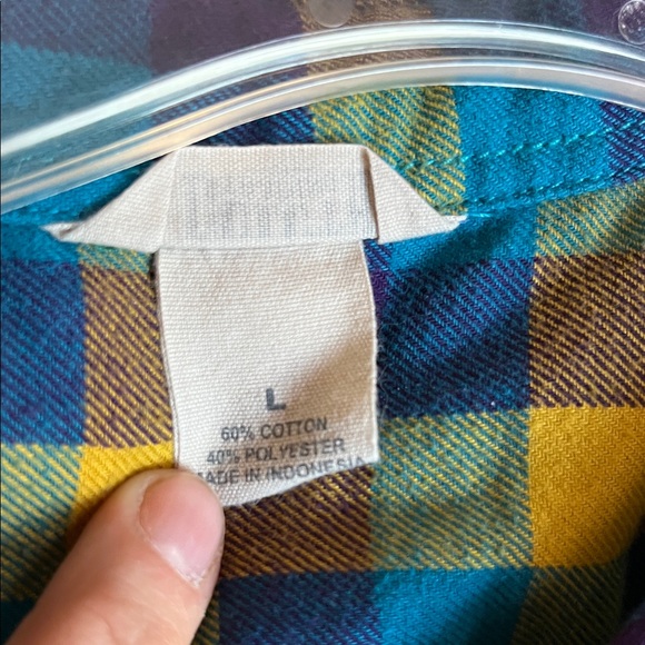 Duluth Trading Plaid Button-Up Shirt in Yellow and Blue - Picture 10 of 10